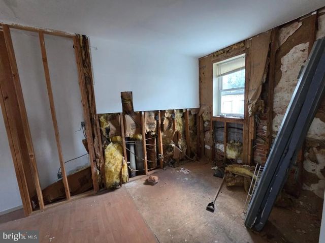 701-3 W GIRARD AVE, Philadelphia, PA 19123