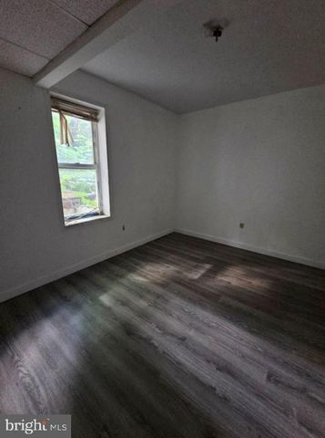 701-3 W GIRARD AVE, Philadelphia, PA 19123