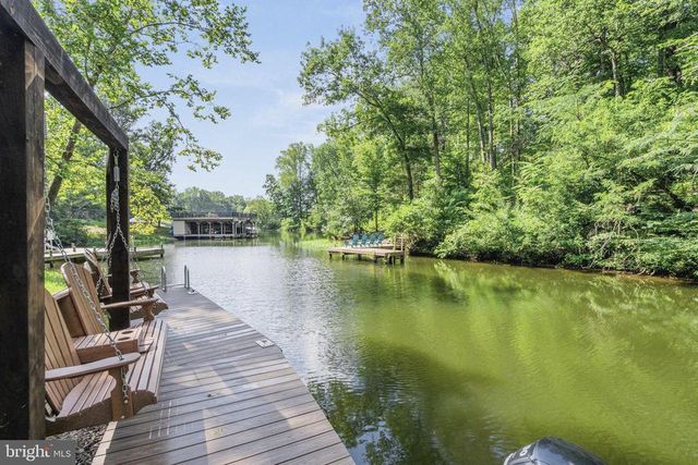 3937 BREAKNOCK RD, Bumpass, VA 23024