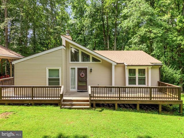 3937 BREAKNOCK RD, Bumpass, VA 23024