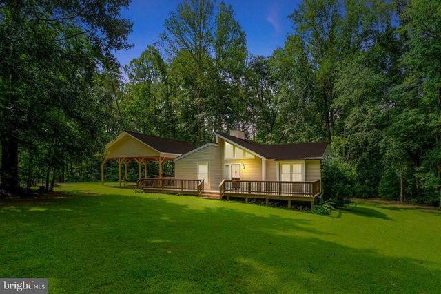 3937 BREAKNOCK RD, Bumpass, VA 23024