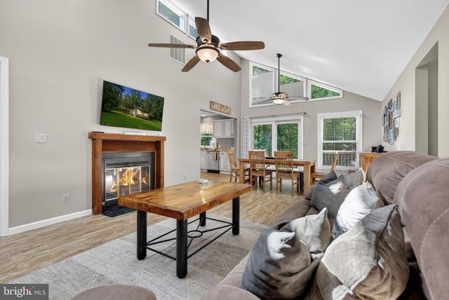 3937 BREAKNOCK RD, Bumpass, VA 23024