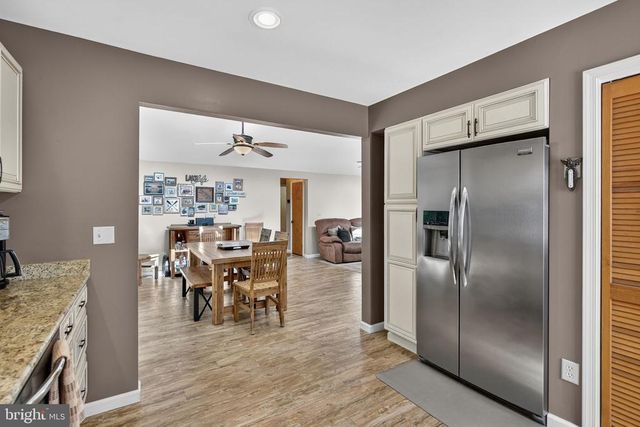 3937 BREAKNOCK RD, Bumpass, VA 23024