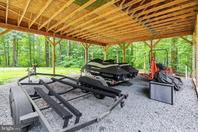 3937 BREAKNOCK RD, Bumpass, VA 23024