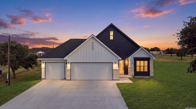 486 WOOD VIEW CIR, Bandera, TX 78003