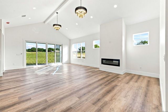 486 WOOD VIEW CIR, Bandera, TX 78003