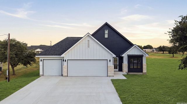 486 WOOD VIEW CIR, Bandera, TX 78003