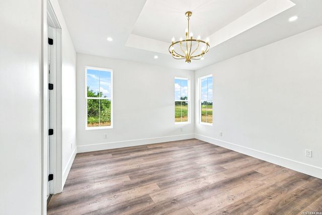 486 WOOD VIEW CIR, Bandera, TX 78003