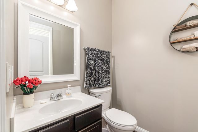 618 Sandhill Court, Delaware, OH 43015