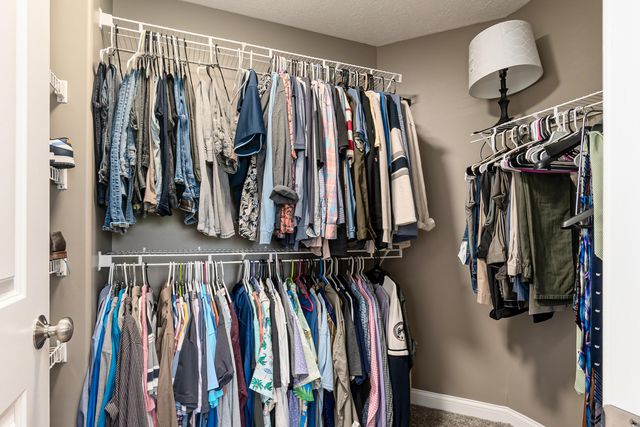 618 Sandhill Court, Delaware, OH 43015