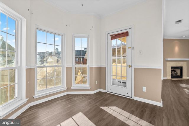 664 GATEWAY DR SE #314, Leesburg, VA 20175