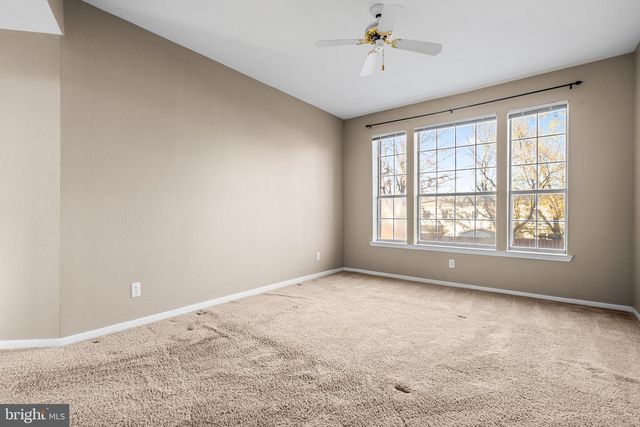 664 GATEWAY DR SE #314, Leesburg, VA 20175