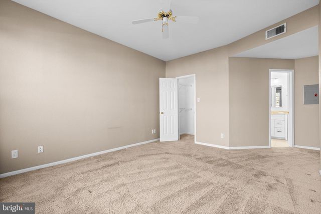 664 GATEWAY DR SE #314, Leesburg, VA 20175