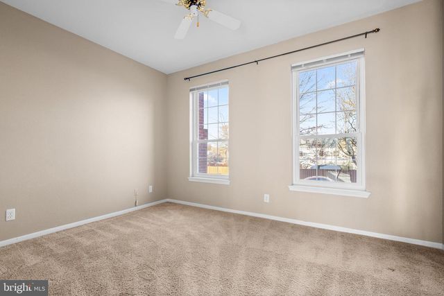 664 GATEWAY DR SE #314, Leesburg, VA 20175