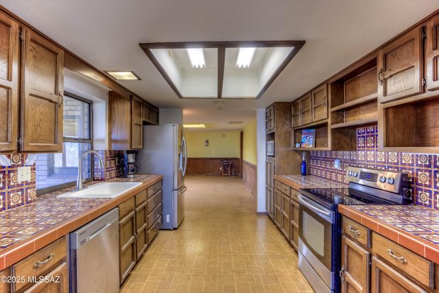 1422 E Camino Aurelia, Corona De Tucson, AZ 85641