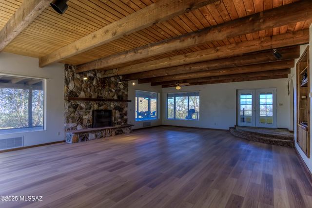 1422 E Camino Aurelia, Corona De Tucson, AZ 85641