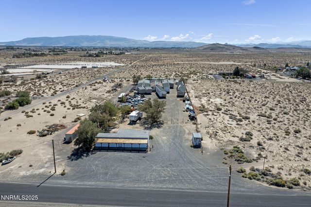 2725 E Fir Street, Silver Springs, NV 89429