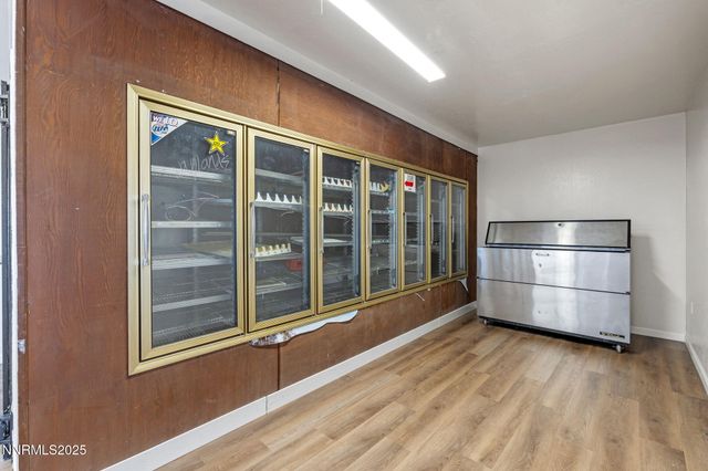 2725 E Fir Street, Silver Springs, NV 89429