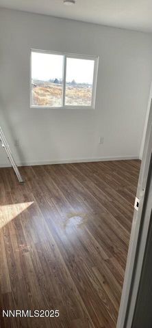 2725 E Fir Street, Silver Springs, NV 89429