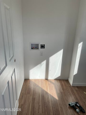 2725 E Fir Street, Silver Springs, NV 89429