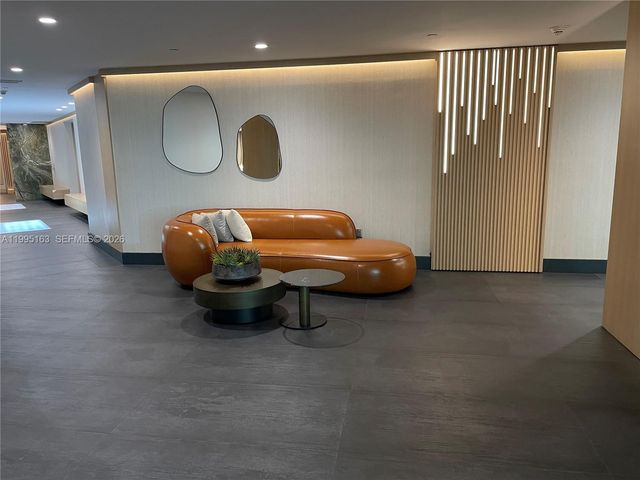 90 SW 3RD STREET 1809, Miami, FL 33130