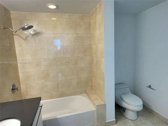 90 SW 3RD STREET 1809, Miami, FL 33130