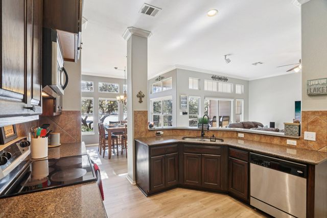 20973 Waterside DR 34, Lago Vista, TX 78645