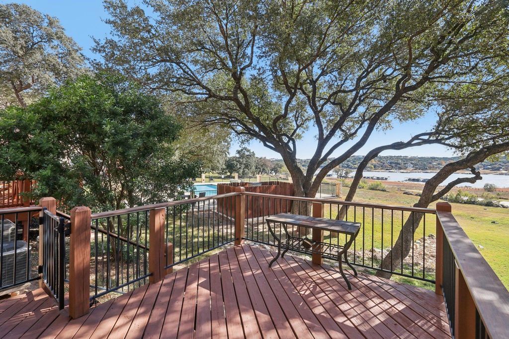 20973 Waterside DR 34, Lago Vista, TX 78645