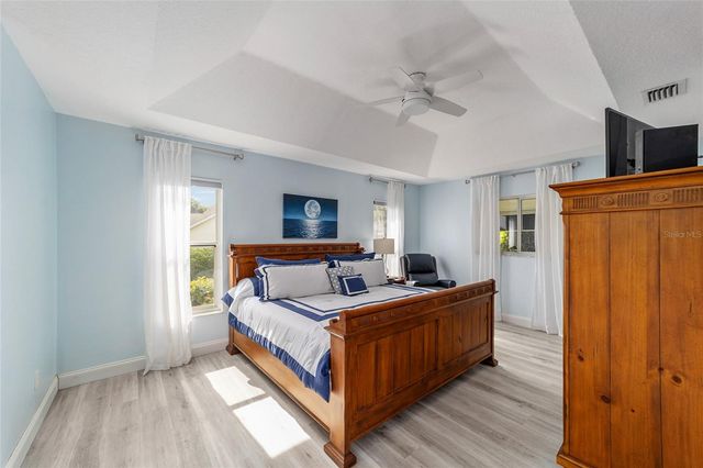 5016 NW 18TH STREET, Ocala, FL 34482