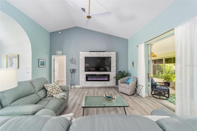 5016 NW 18TH STREET, Ocala, FL 34482