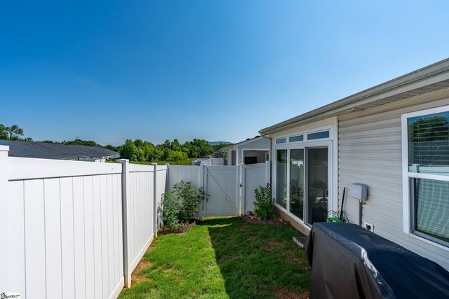 607 Cresslyn Court, Greenville, SC 29617