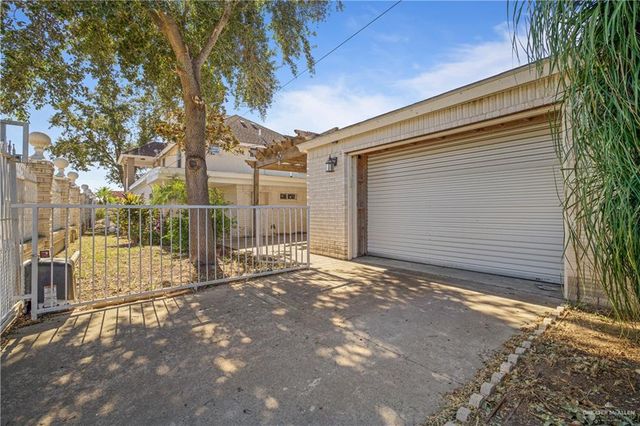 800 W Chaparral Street, San Juan, TX 78589