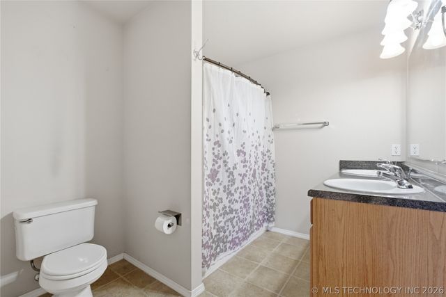 25844 E 90th Street E, Broken Arrow, OK 74014