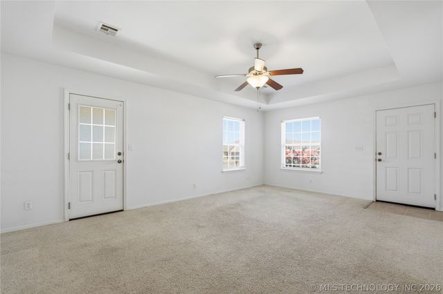 25844 E 90th Street E, Broken Arrow, OK 74014