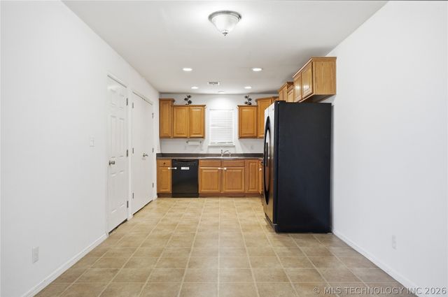 25844 E 90th Street E, Broken Arrow, OK 74014