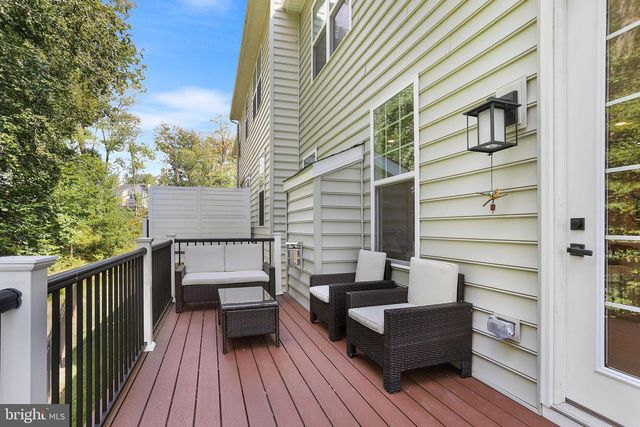 233 PONDS EDGE DR, Media, PA 19063