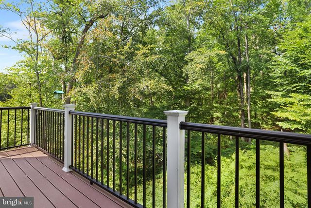 233 PONDS EDGE DR, Media, PA 19063