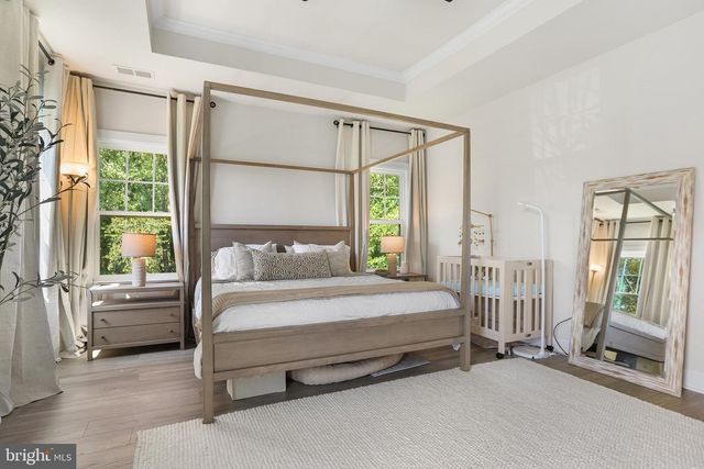 233 PONDS EDGE DR, Media, PA 19063