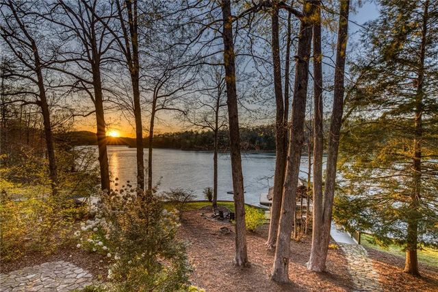 790 Star Creek Drive, Morganton, GA 30560