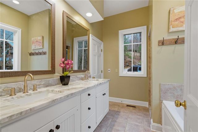 790 Star Creek Drive, Morganton, GA 30560