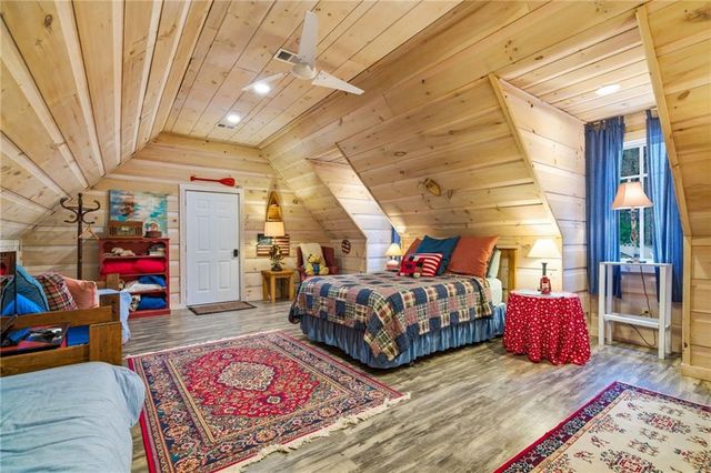 790 Star Creek Drive, Morganton, GA 30560