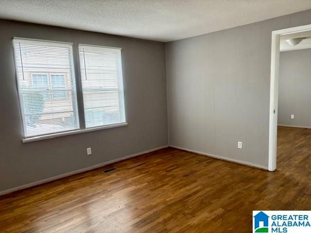 208 9TH COURT S, Bessemer, AL 35020