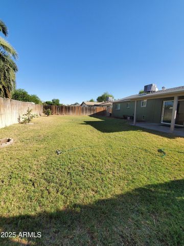 1022 W HICKORY Street, Mesa, AZ 85201