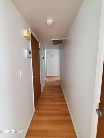 1022 W HICKORY Street, Mesa, AZ 85201