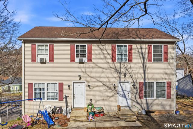 18 Division Street, Norwich, CT 06360