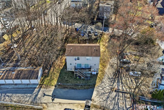 18 Division Street, Norwich, CT 06360