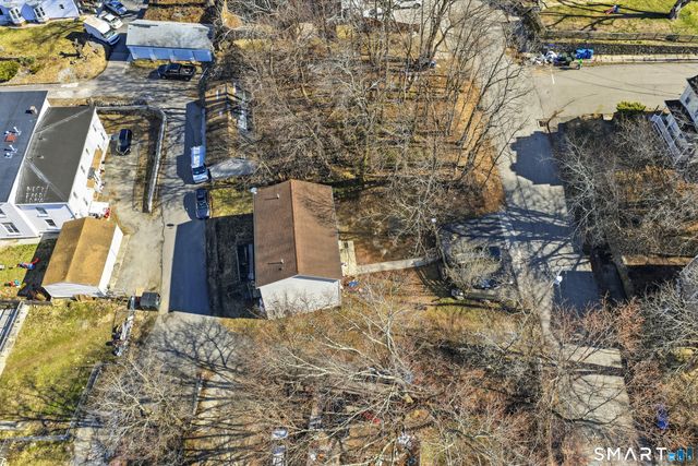 18 Division Street, Norwich, CT 06360