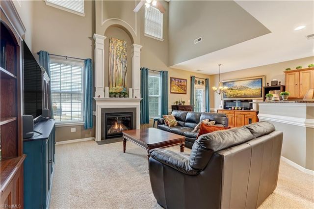 4260 Glenmore Creek Drive, Winston-salem, NC 27107