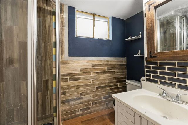 6206 NE Antioch Road, Kansas City, MO 64119