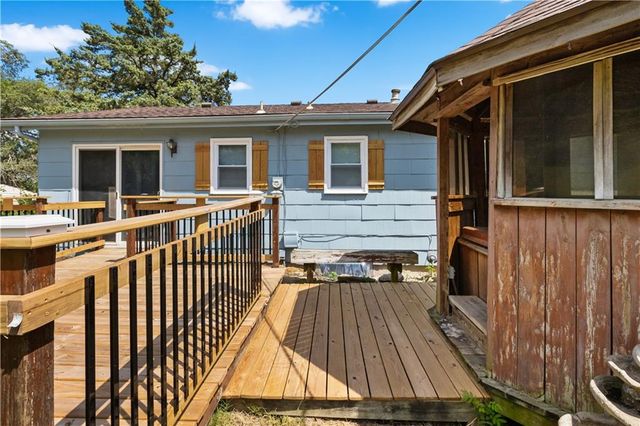 6206 NE Antioch Road, Kansas City, MO 64119